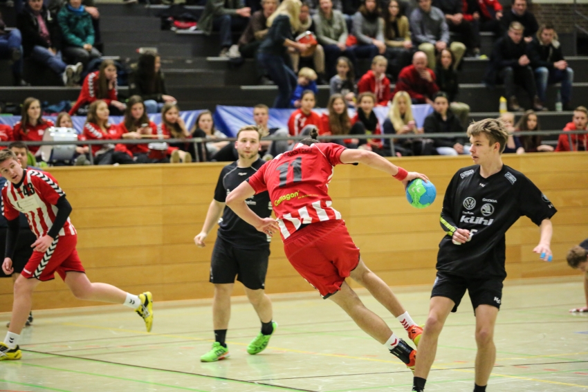 Sanden mit Trickwurf und Torerfolg