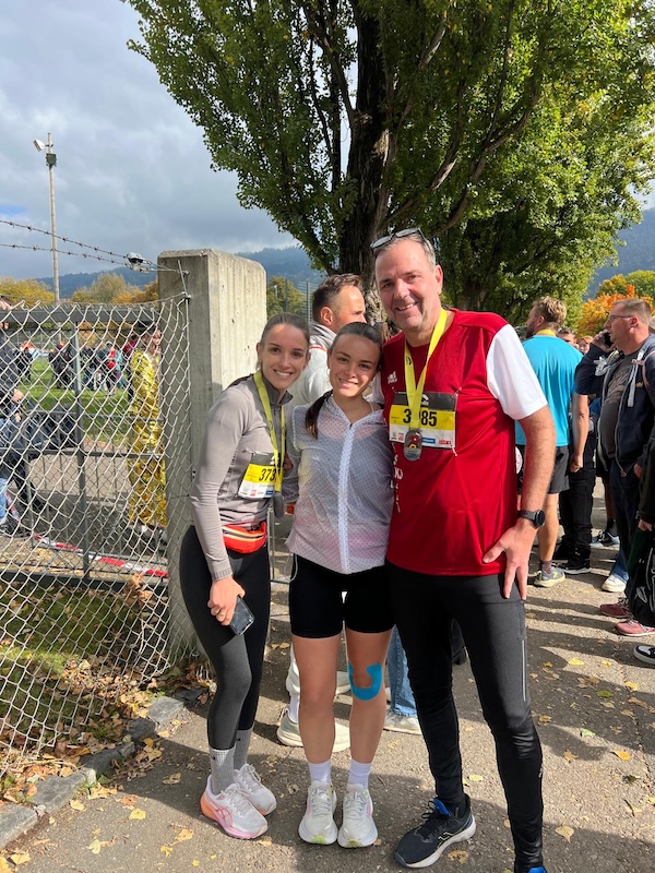 Familie Kiepke überzeugt beim Bodensee-Halbmarathon